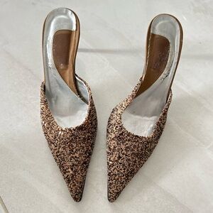 Brown Beaded Pointed Kitten Heels / Size 38